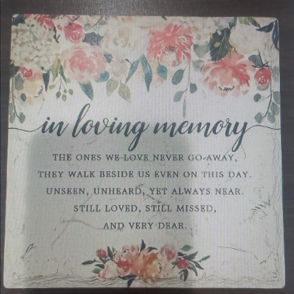 Meet the Posher Other - In Loving Memory Floral Wall Plaque - White and Pink
